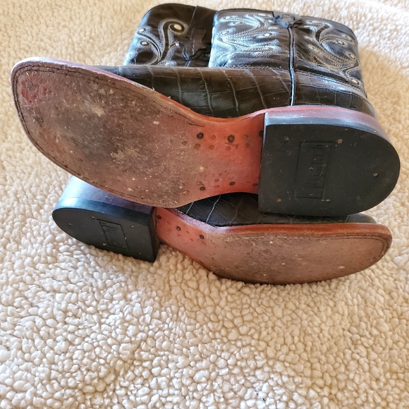 Black Leather Cowboy Boots - Picture 6 of 10